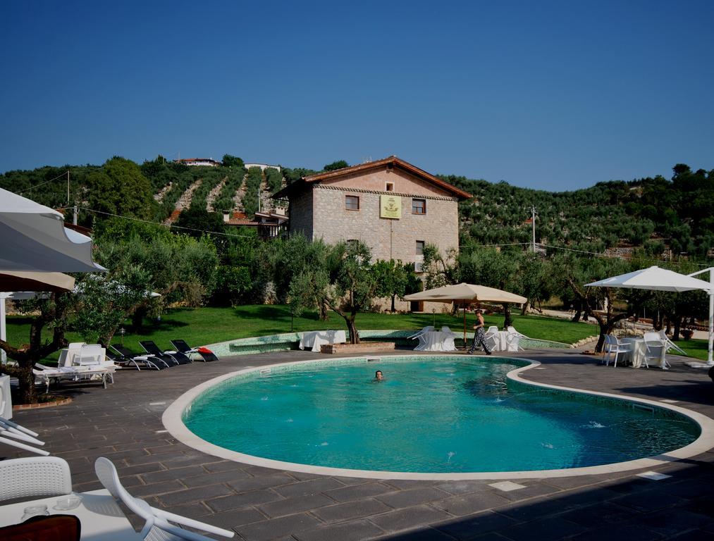 Sonnino Agriturismo Casale Re מראה חיצוני תמונה