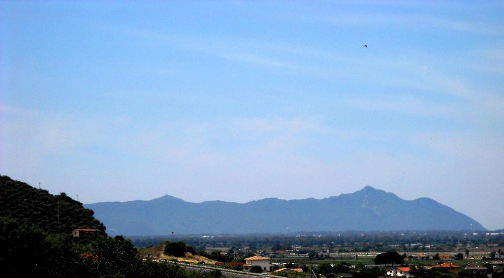 Sonnino Agriturismo Casale Re חדר תמונה