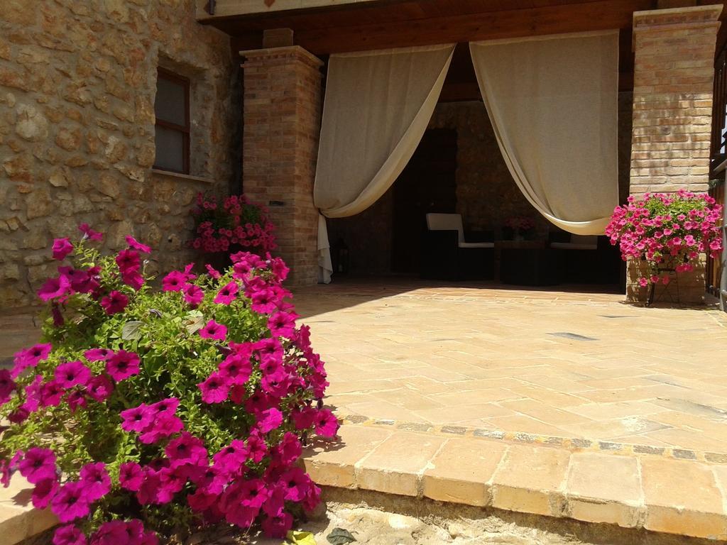 Sonnino Agriturismo Casale Re חדר תמונה